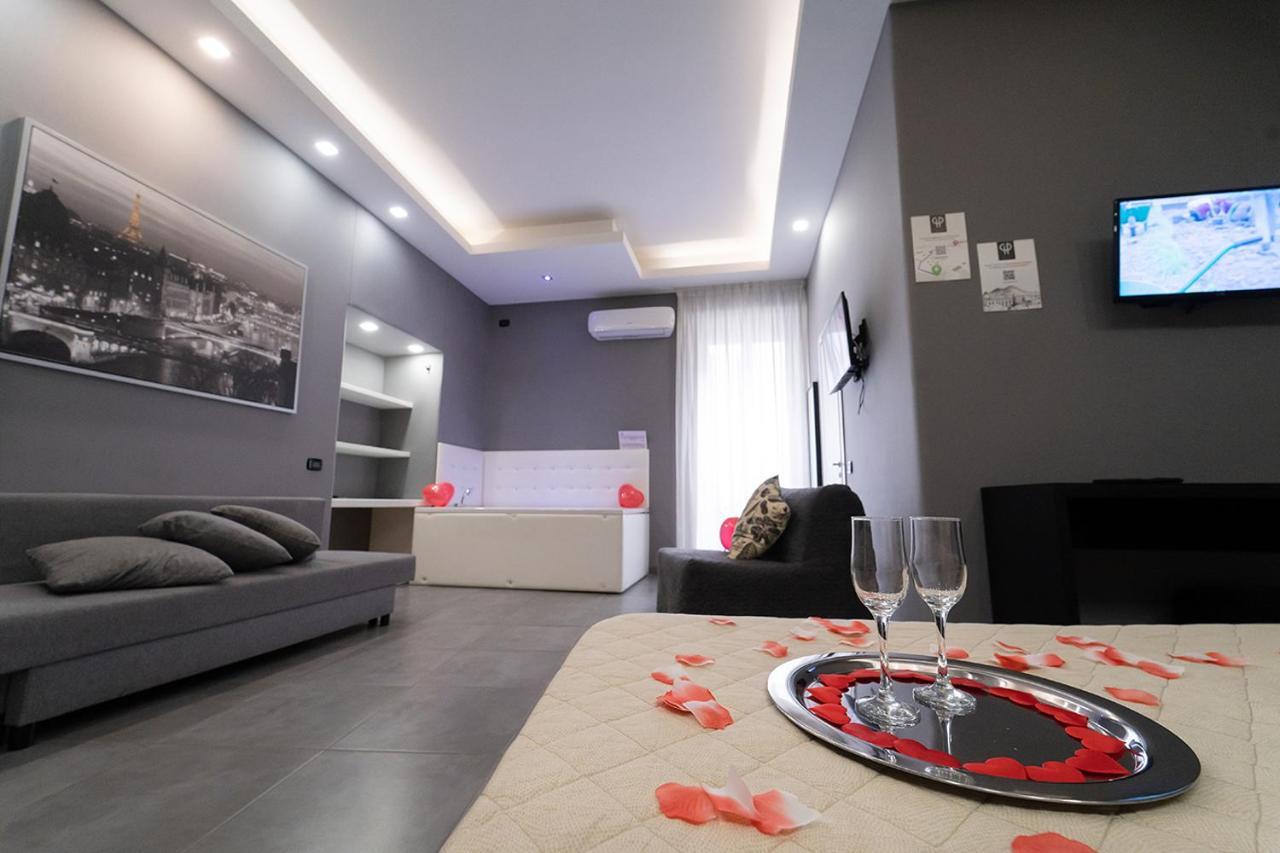 Royal House Napoli Centro, By Clapa Group Hotel Exterior photo