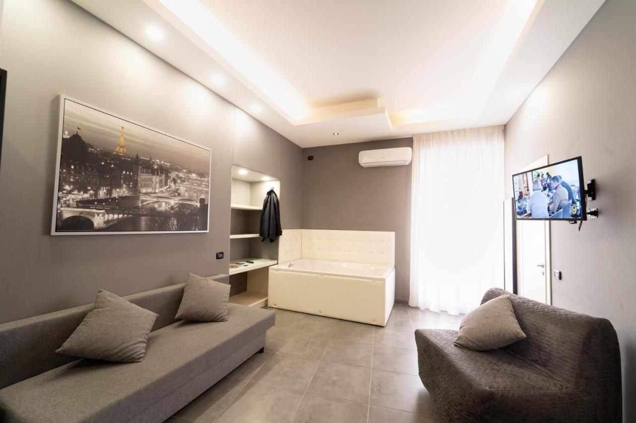 Royal House Napoli Centro, By Clapa Group Hotel Exterior photo